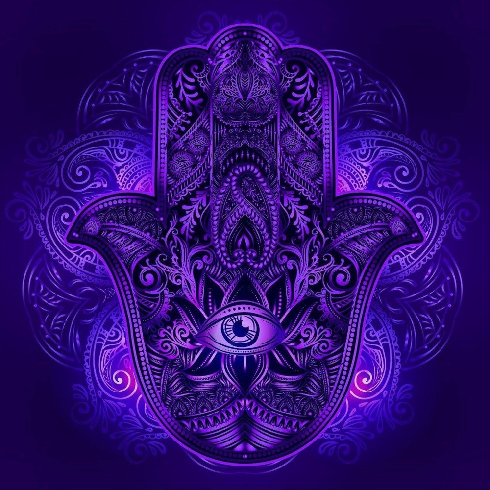 Meet your Posher, Dominique